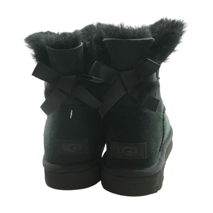 Black Boots