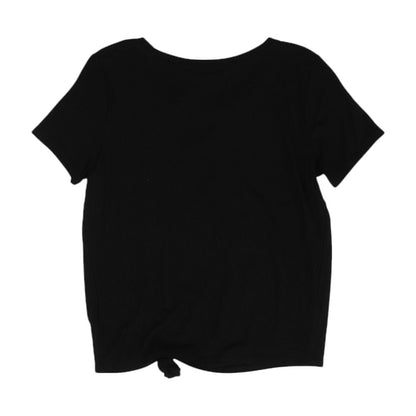 Black Solid Crewneck Knit Top