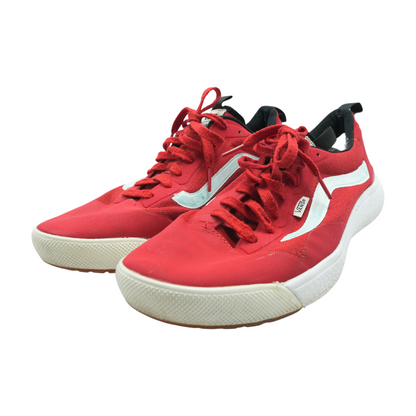 Ultra Range Low-Top Athletic Shoes
