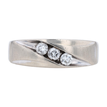 1/2 ctw 10K White Gold Diamond Band