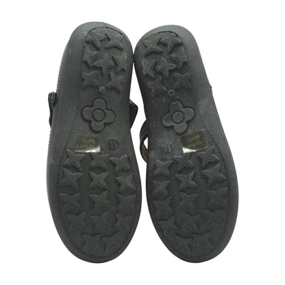 Black Flats