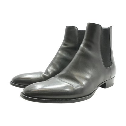 Black Wyatt Chelsea Boots in Smooth Leather