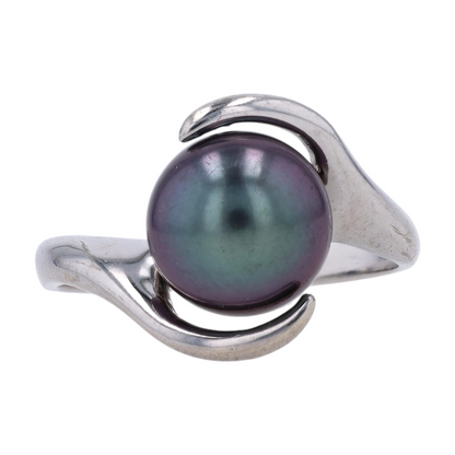 14K White Gold Fashion Ring