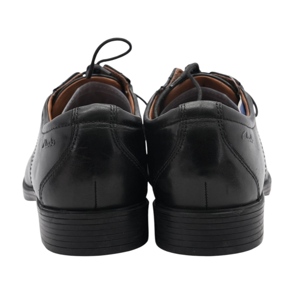 Clarks Black Lace-Up Dress Shoes – Image 3