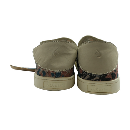 Pehuea Athletic Shoes