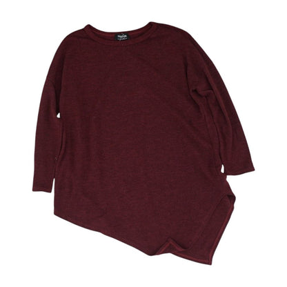 Red Solid Crewneck Knit Top