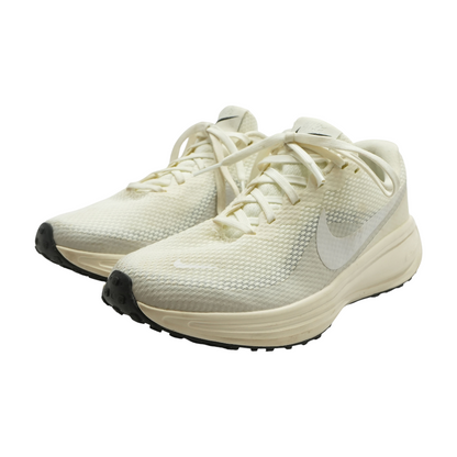 Revolution 8 Low-Top Athletic Shoes