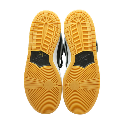 SB Dunk Low Pro Low-Top Athletic Shoes
