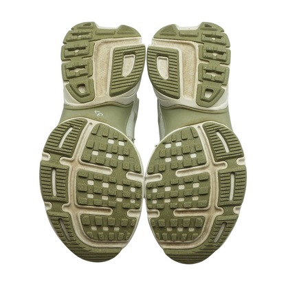 V2K Run Low-Top Athletic Shoes