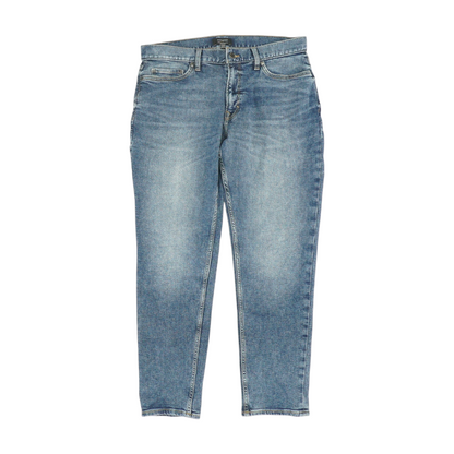 Athletic Jeans