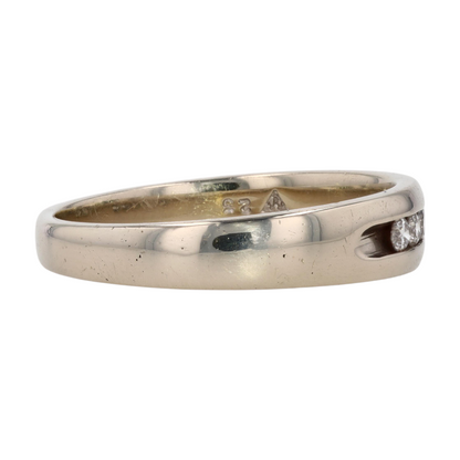 1/5 ctw 14K Yellow Gold Diamond Band