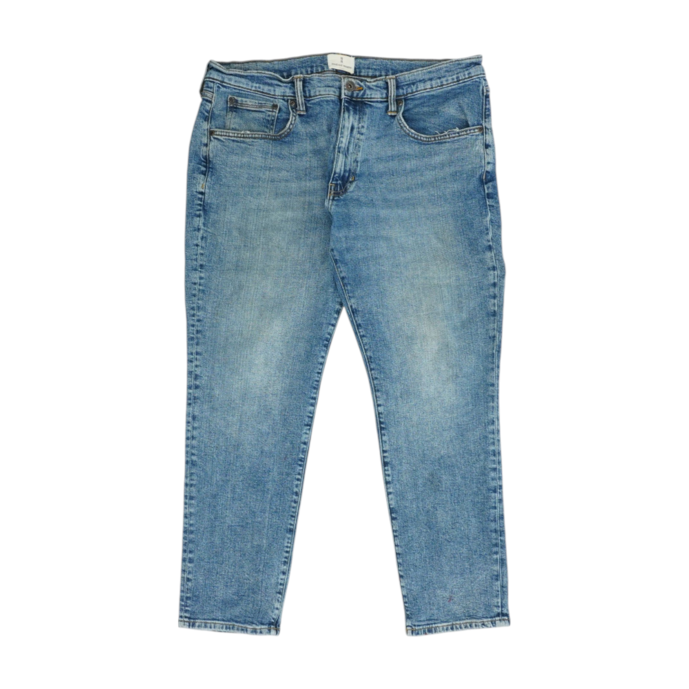 Tapered Jeans