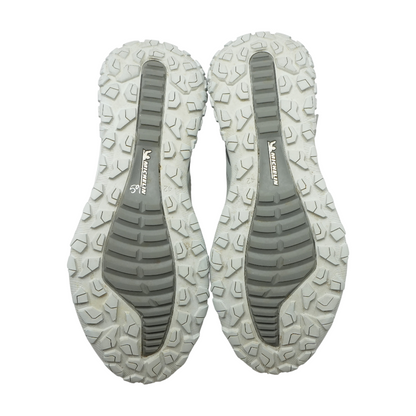 Gray Low-Top Athletic Shoes
