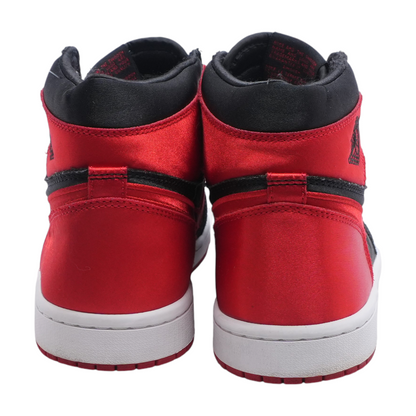Jordan 1 Retro High OG High-Top Athletic Shoes