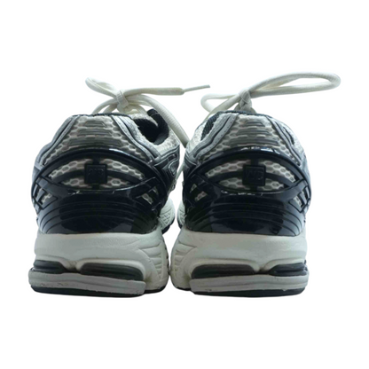 1906R Low-Top Athletic Shoes