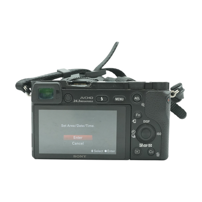 A6000 Mirrorless Camera with AF 16mm f/1.8 Lens
