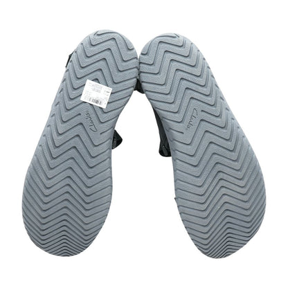 Black Outdoor Sandals