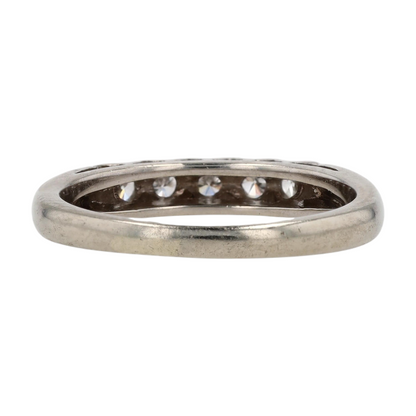 1/6 ctw 18K White Gold Diamond Band Ring