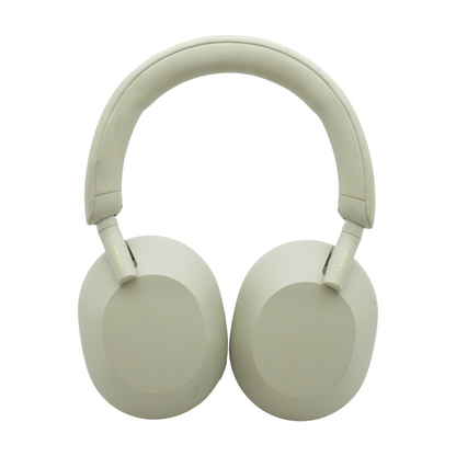 Silver WH-1000XM5 Noise Cancelling Headphones With Black Earpads