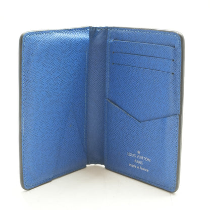Gray Taiga Leather Pocket Organizer with Blue Interior