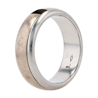 18K White Gold Band Ring