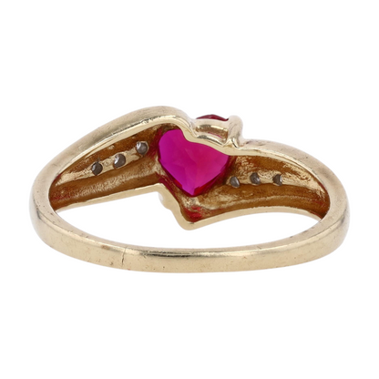 10K Yellow Gold Red Stone Fashion Ring