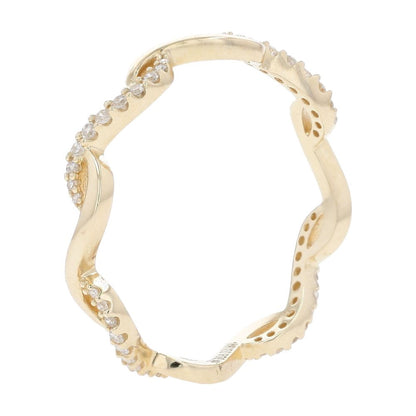1/6 Ct 14K Gold Diamond Accented Twist Band
