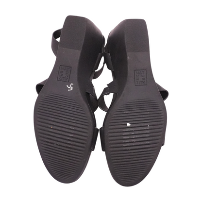 Black Wedged Sandals