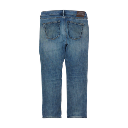 Straight Jeans