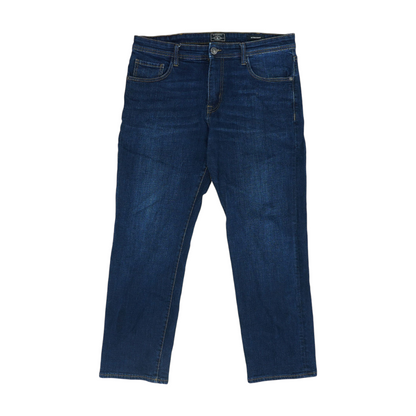 Straight Jeans