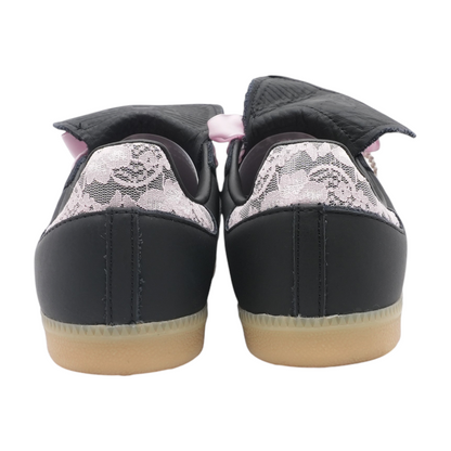 Samba LT Low-Top Athletic Shoes