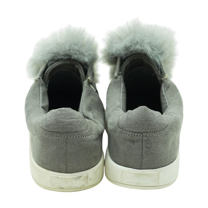 Gray Flats
