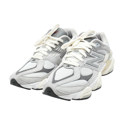 9060 Low-Top Athletic Shoes