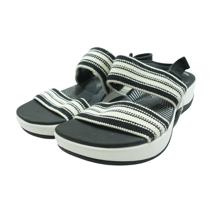 Black Wedged Sandals