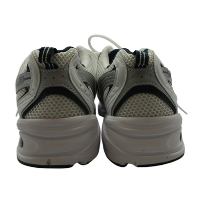 530 Low-Top Athletic Shoes