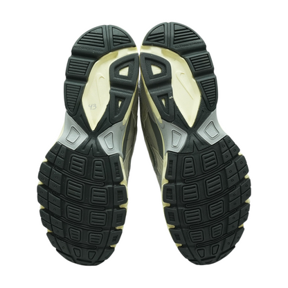 Initiator Low-Top Athletic Shoes