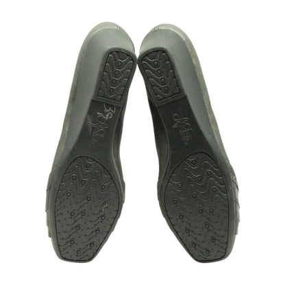 Gray Wedged Sandals