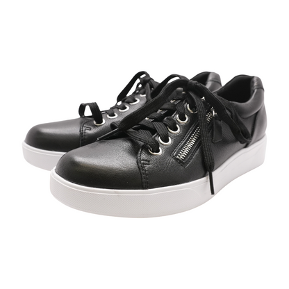 Tilly Athletic Shoes