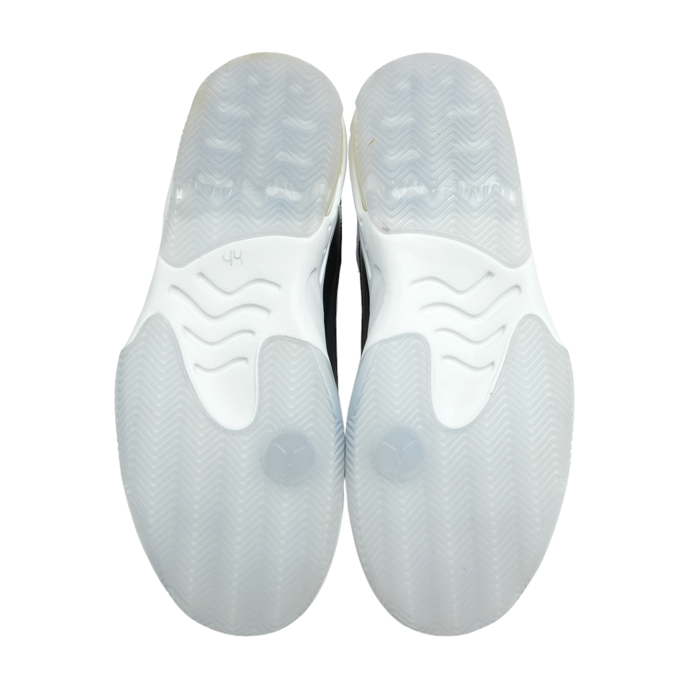 Jordan Max Aura 2 High-Top Athletic Shoes