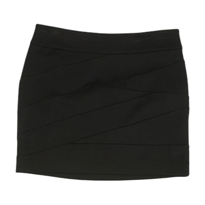 Black Solid Mini Skirt
