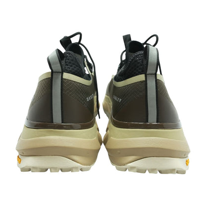 Brown Low Top Athletic Shoes