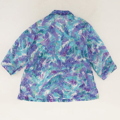Blue Graphic 3/4 Sleeve Button Down