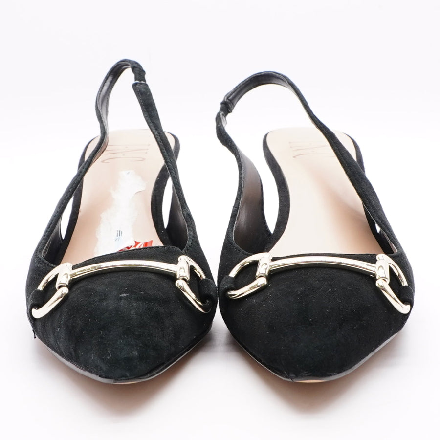Carynn Pointed Toe Kitten Heel Size 5.5, 9.5