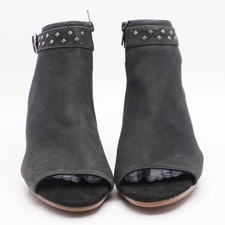 Black with Metal Inlays Reining Block Heels - Size 9.5