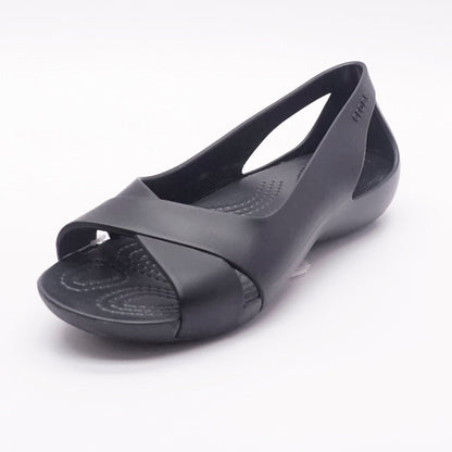 Serena Flat Shoes in Black Size 4